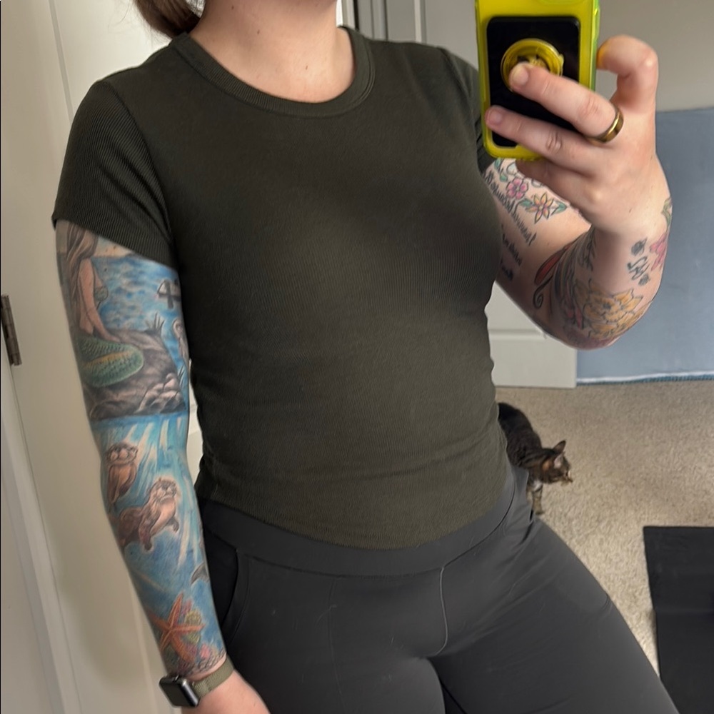 Old Navy Fitted Green Short Sleeve Tee